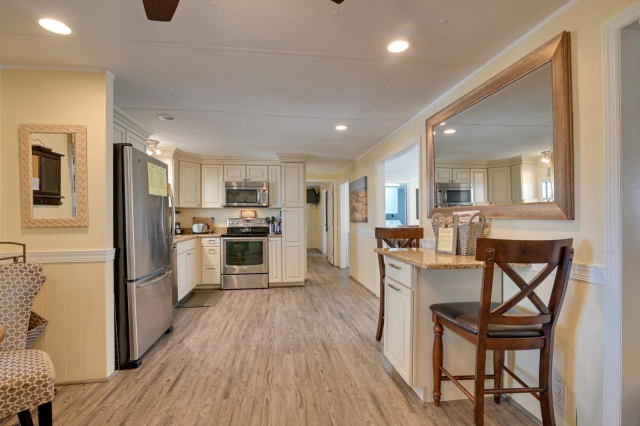 מירטל ביץ' Surfside Beach Home With Pool Access Walk To Beach! מראה חיצוני תמונה