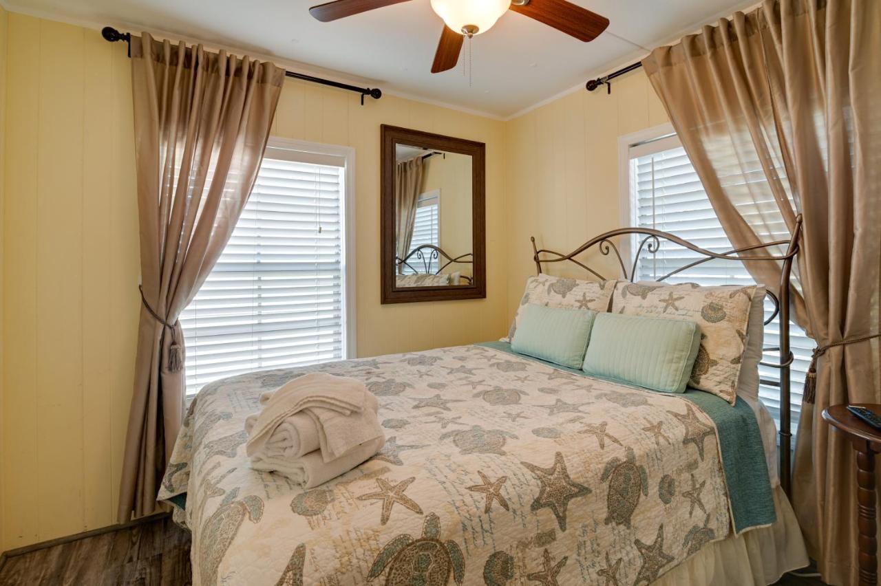 מירטל ביץ' Surfside Beach Home With Pool Access Walk To Beach! מראה חיצוני תמונה