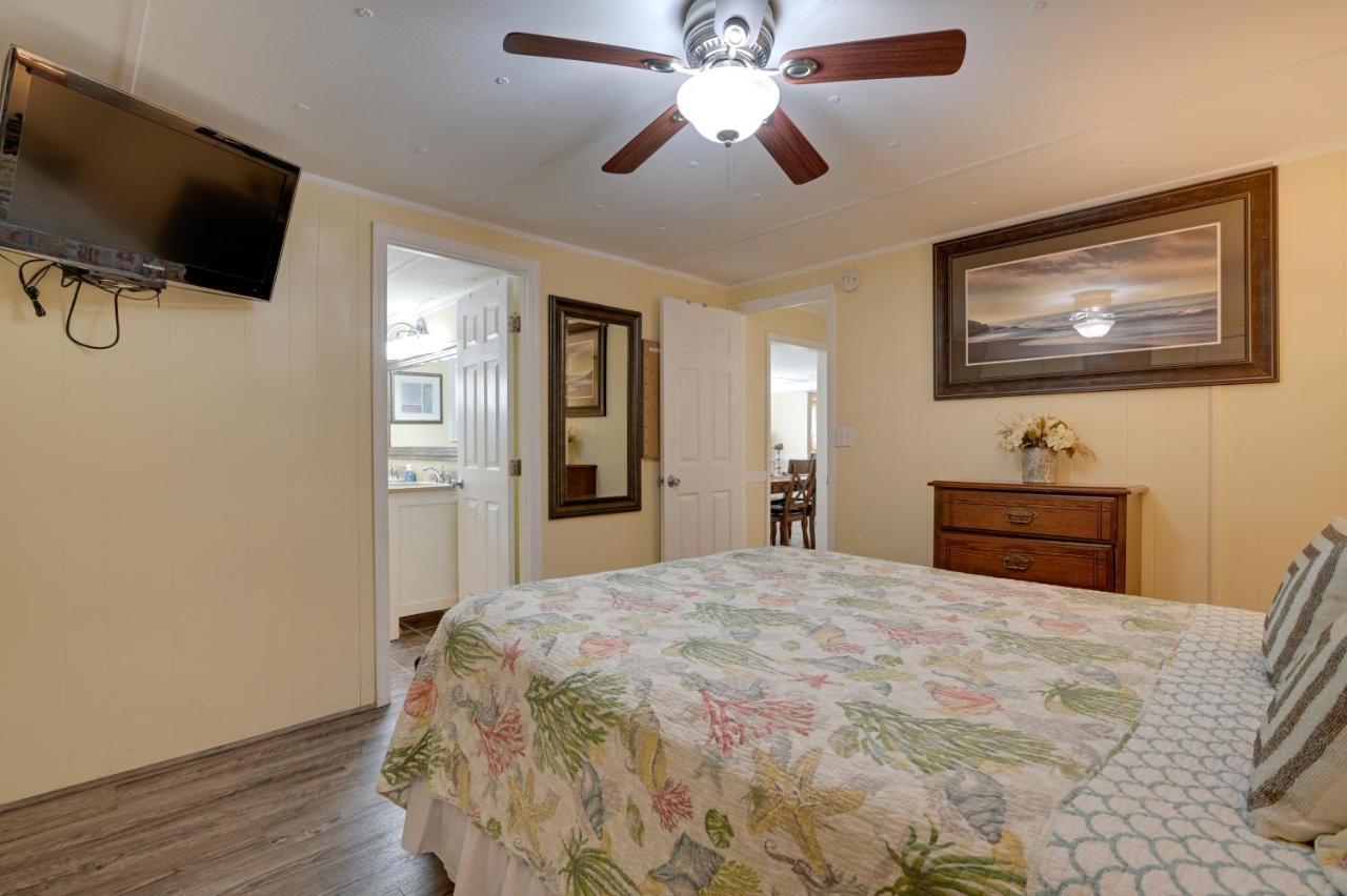 מירטל ביץ' Surfside Beach Home With Pool Access Walk To Beach! מראה חיצוני תמונה